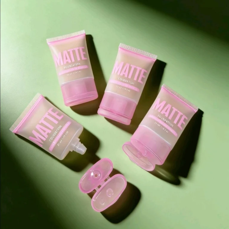 Can the color of your face mask tube actually enhance the skin-soothing experience