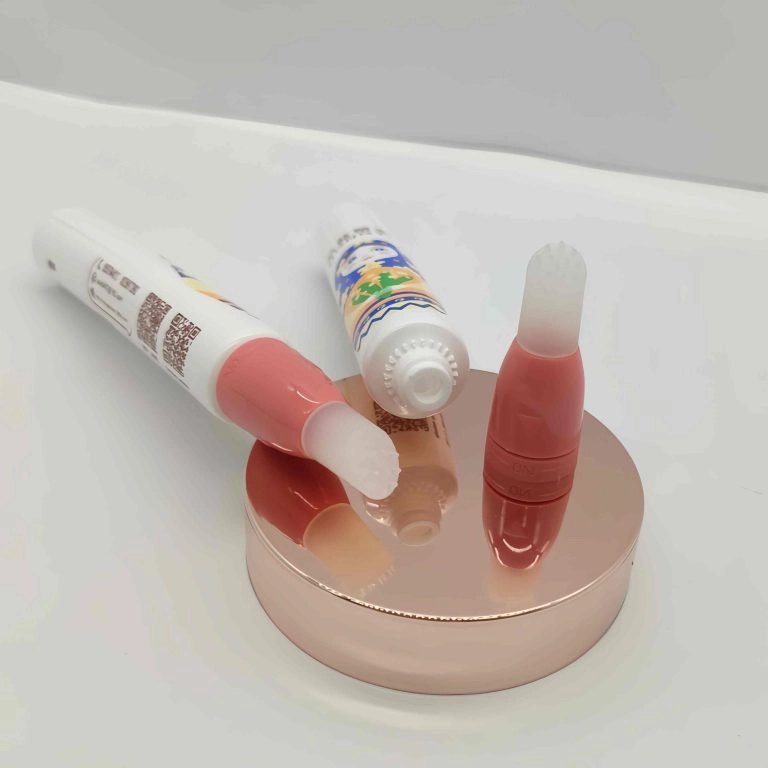 brush head cosmetic tube