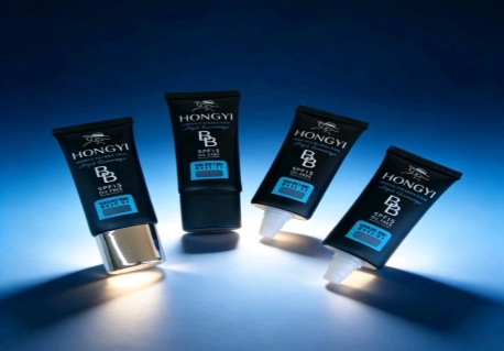 matte black, oval-shaped PE soft tube